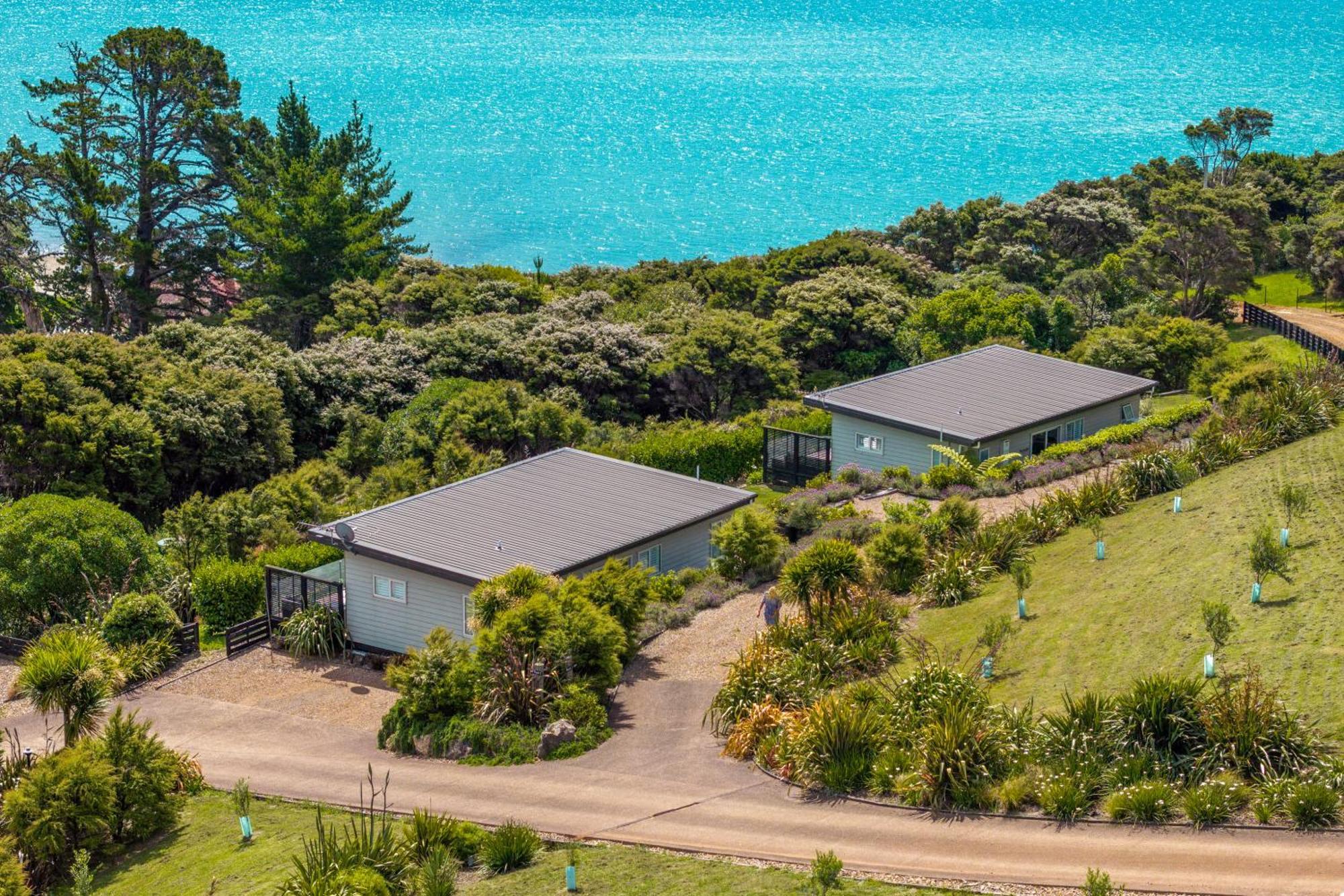 Te Whau Bach Apartments - Stay Waiheke Te Whau Bay Exterior photo